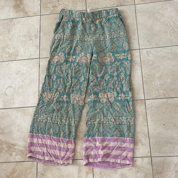 Flowy Pants - Picture 1 of 2